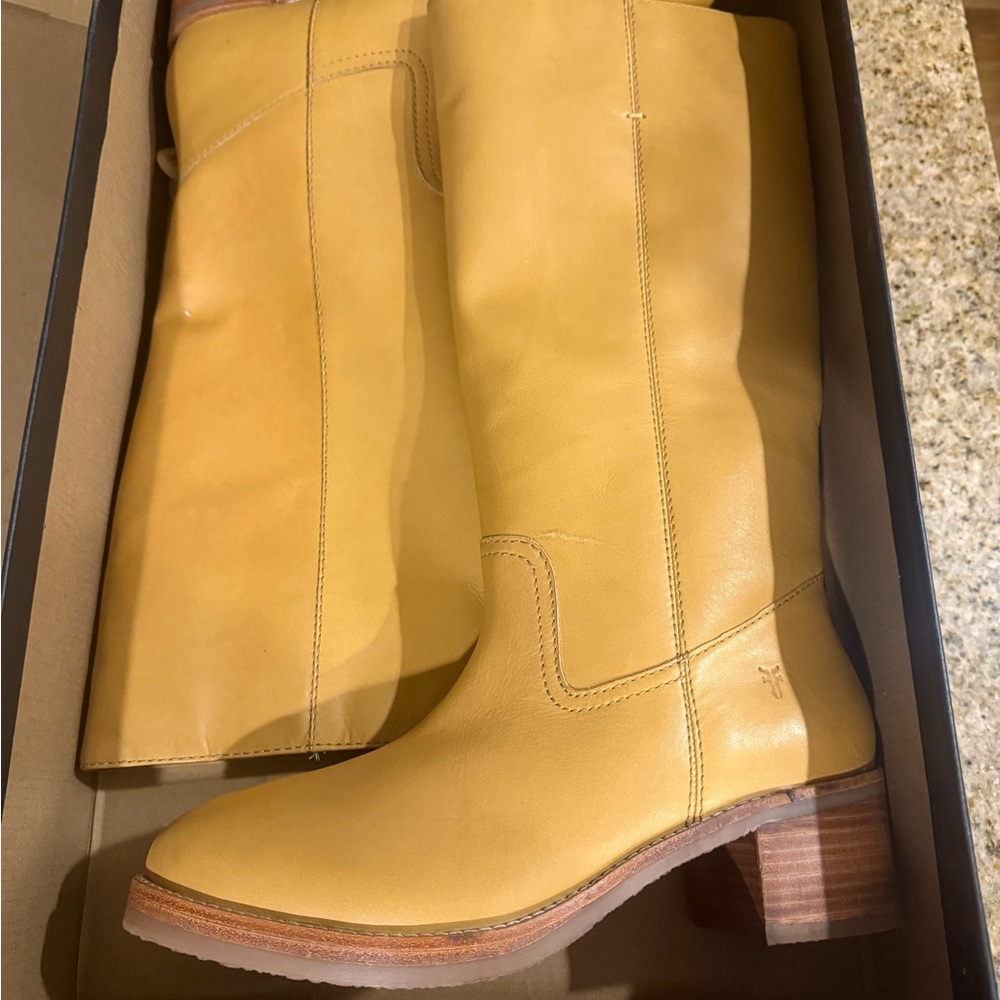 Banana Knee-High Boots